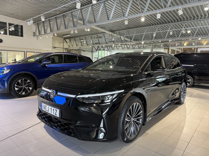 Bild 1 av Volkswagen ID.7 GTX Tourer 86 KWH BATTERI 340 HK 1 VXL