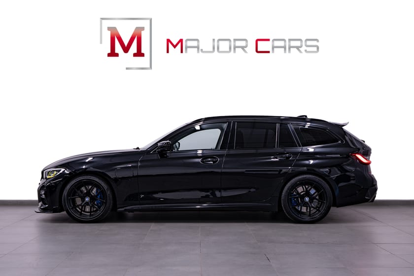 Bild 3 av BMW 330e xDrive Touring M Sport Innovation M-Seats DAP Laser HuD 360°