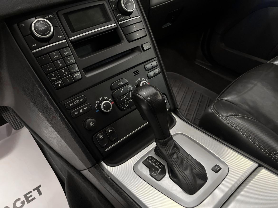 Volvo XC90 2013 - miniatyr 14