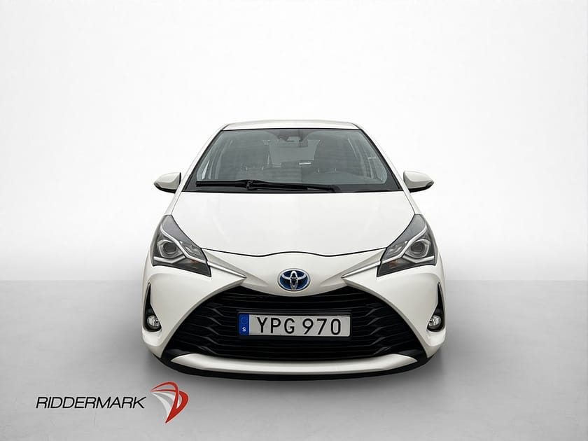 Bild 2 av Toyota Yaris Hybrid Active 101hk Kamera 0.37l/mil Nyservad