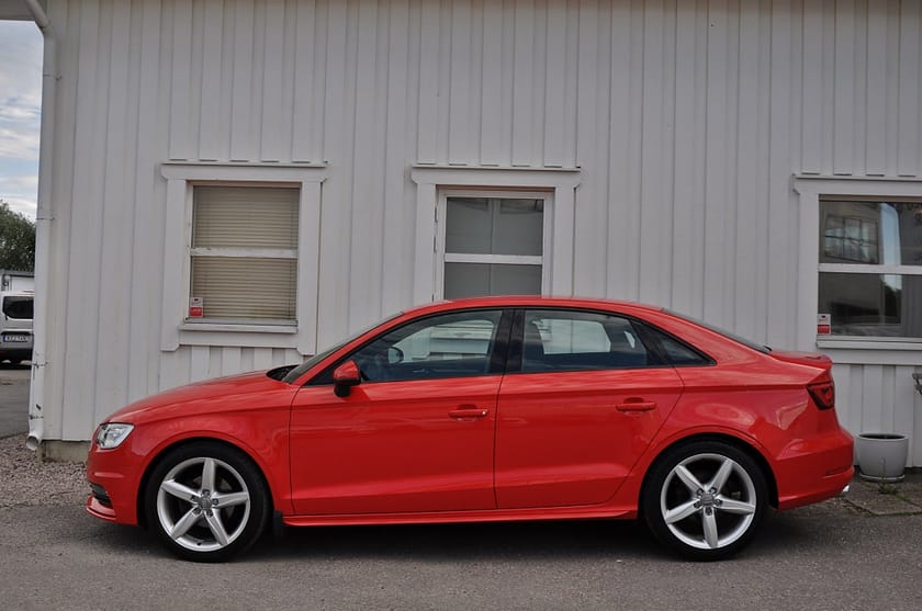 Bild 3 av Audi A3 Sedan 2.0 TDI quattro comfort drag 150hk