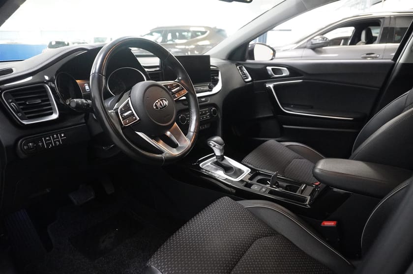 Bild 2 av Kia Ceed Sportswagon Plug-in Hybrid SW Advance Plus Drag