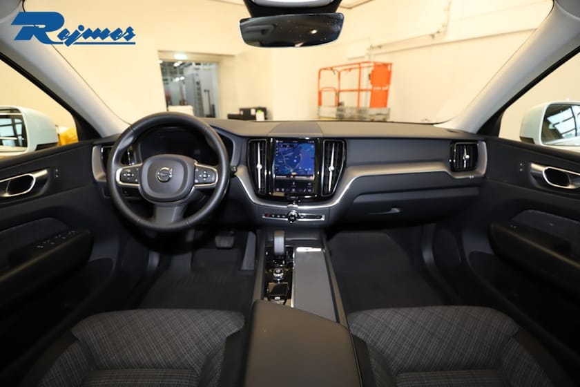 Bild 2 av Volvo XC60 Recharge T6 Core Bright