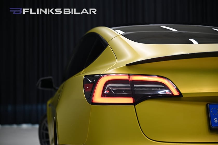 Bild 5 av Tesla Model 3 Long Range AWD Kamera Dragkrok