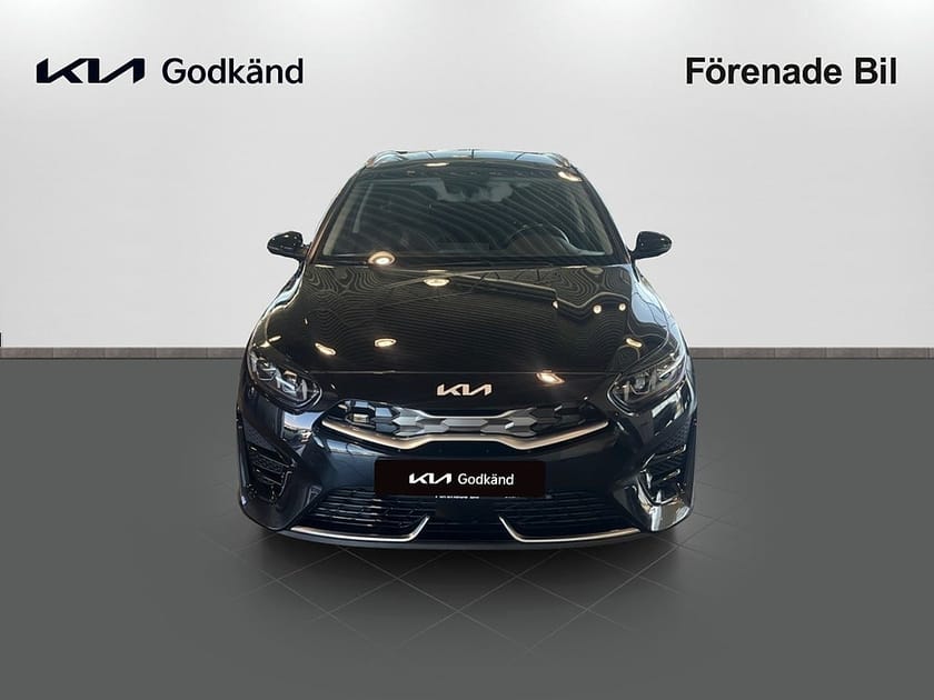 Bild 2 av Kia Ceed Sportswagon Plug-in Hybrid SW DCT ADVANCE 141HK | GODKÄND