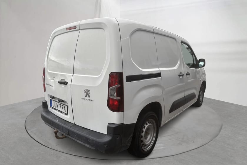 Bild 3 av Peugeot Partner L1 1.2 PureTech Skåp (110hk) Dragkrok
