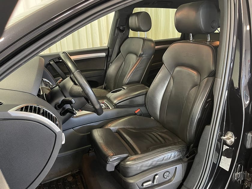 Bild 5 av Audi Q7 3.0 TDI 7-SITS S-LINE VÄRMARE PANO DRAG