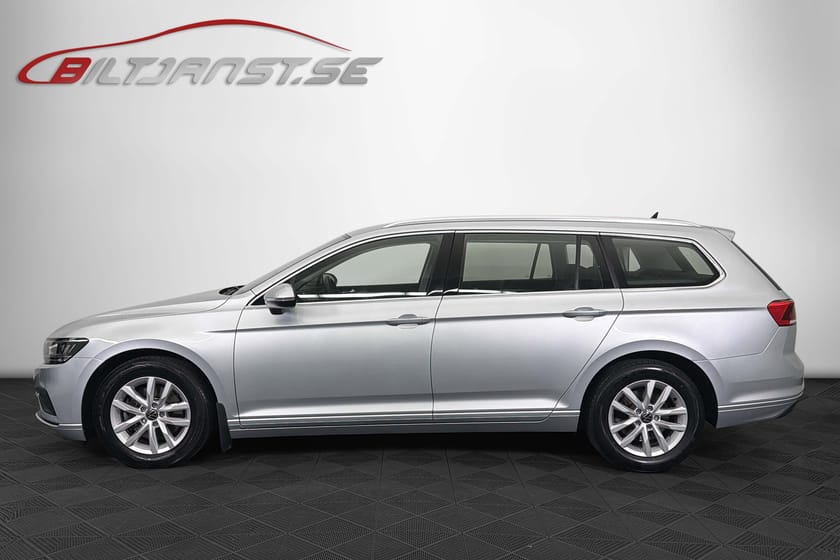 Bild 2 av Volkswagen Passat Sportscombi Drag Värmare Bkamera Nyservad
