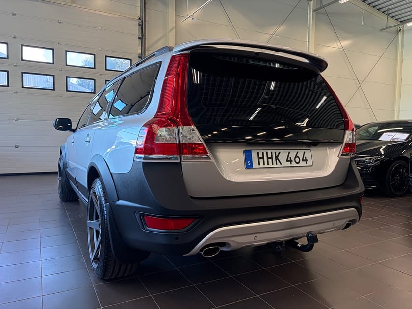 Bild 3 av Volvo XC70 D4 AWD Geartronic Classic, Momentum Ny kamrem /kamera