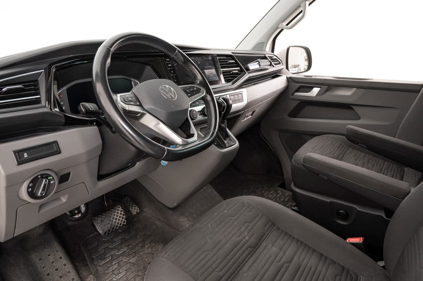 Bilde 5 av Volkswagen Caravelle 2.0 TDI SCR 4Motion Comfortline Auksjon! Les tekst!