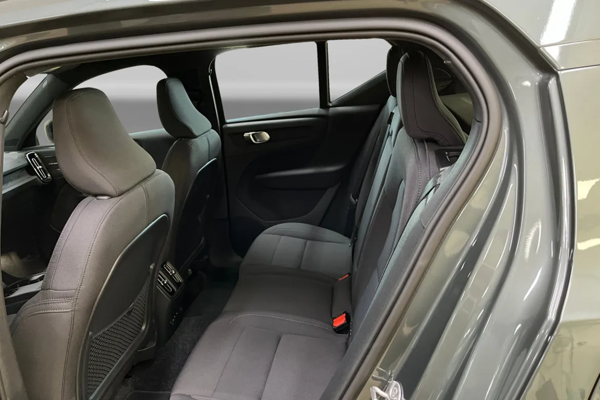 Volvo EX40 Single Motor Extended Range