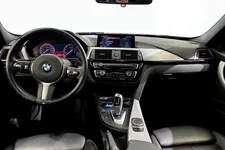 BMW 320i xDrive Touring