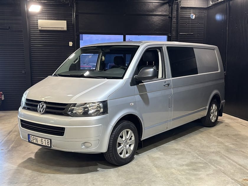 Bild 3 av Volkswagen Transporter Kombi T30 2.0 TDI BMT (140hk) Aut