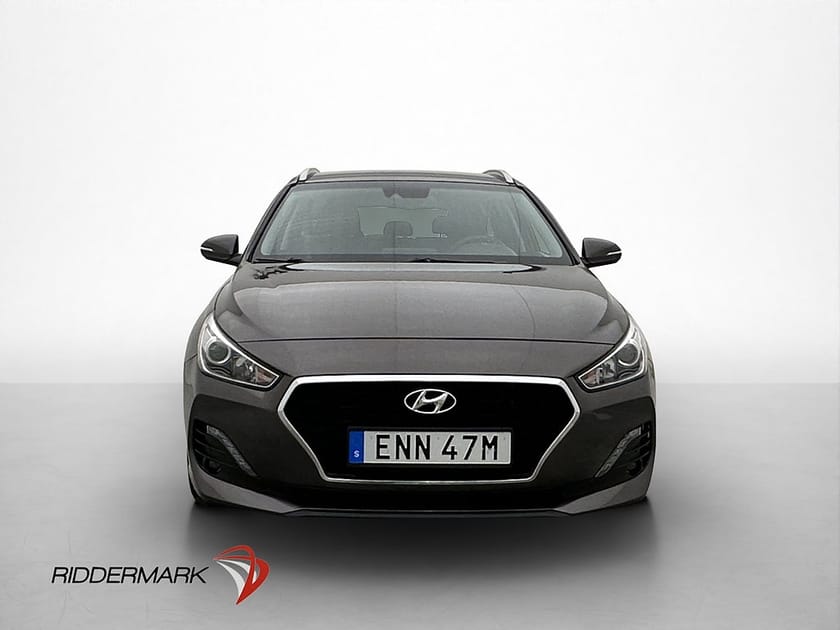 Bild 2 av Hyundai i30 Kombi 1.0 T-GDI 120hk B-Kamera Drag Carplay 1 Brukare