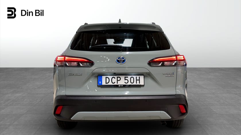 Bild 5 av Toyota Corolla Cross Hybrid AWD-i e-CVT 197hk Executive M-Värmare