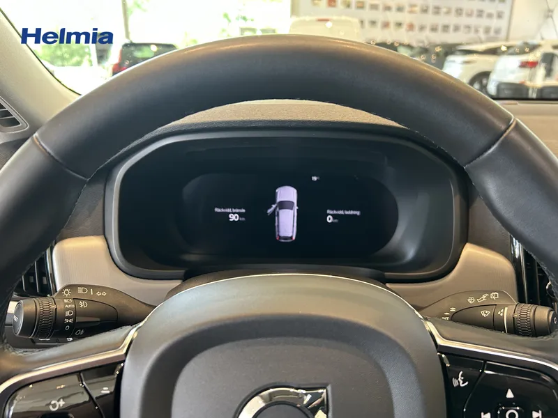 Bild 7 av 11 – Volvo V90 Recharge T6 Plus Dark