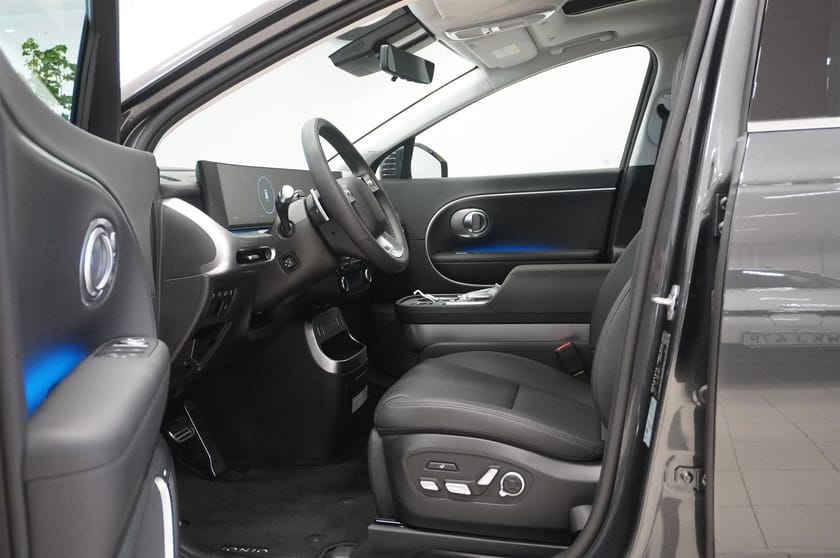 Bild 2 av Hyundai Ioniq 9 Performance AWD 7s 110kWh Perf Calligraphy Dragkrok