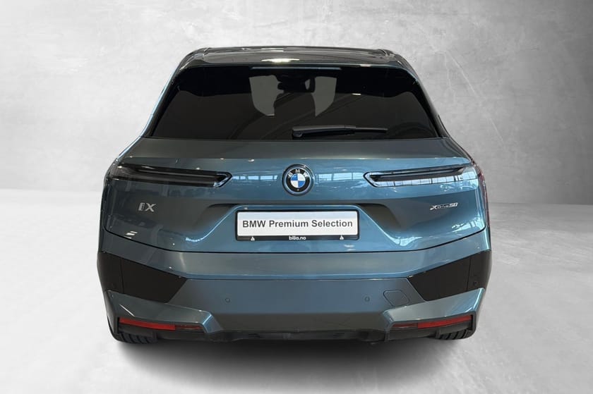 Bilde 3 av BMW iX xDrive50 Harman Pano Krok Multiseter Laserlys