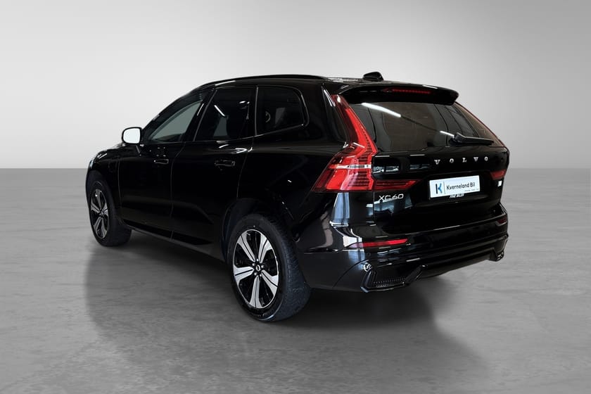 Bilde 4 av Volvo XC60 T6II Plus Dark Hengerfeste/Elstol/Google/Ryggekamera