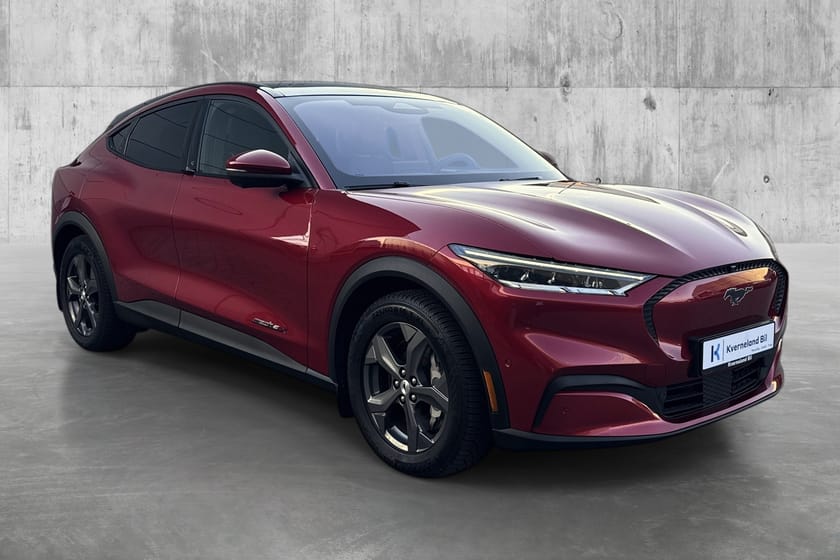 Bilde 3 av Ford Mustang Mach-E Long Range CARPLAY,610 KM REKKEVIDDE,PANORAMATAK++