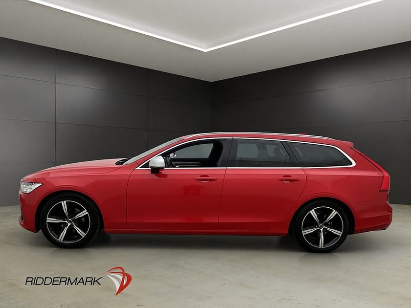 Bild 4 av Volvo V90 D4 R-Design VOC Adaptiv-Fart Värmare 0.44l/mil