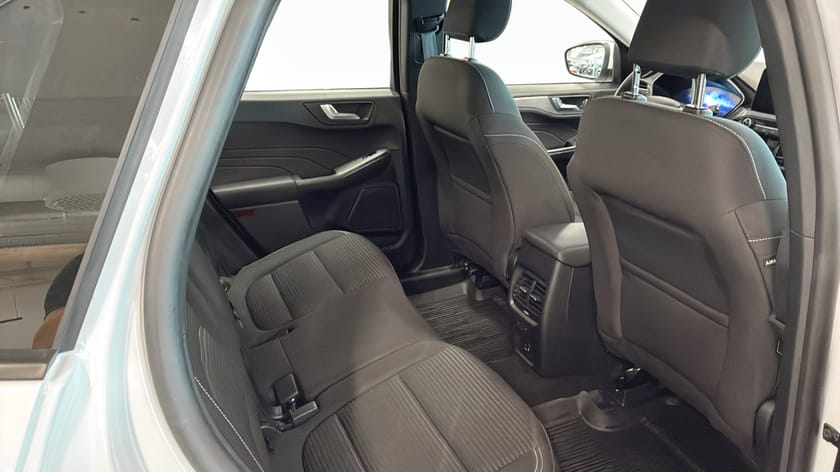 Bild 5 av Ford Kuga Plug-In Hybrid Backkamera Navigation PDC
