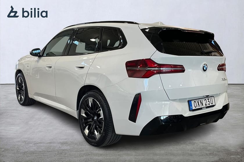 Bild 2 av BMW X3 30e xDrive M-sport Pro | H&K |Drag |Stolar m minne |360