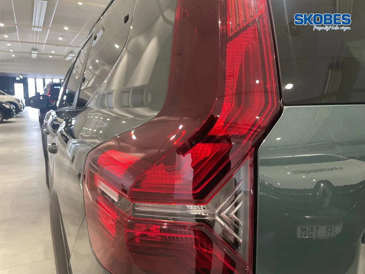 Dacia Jogger 7-sätes HYBRID 140