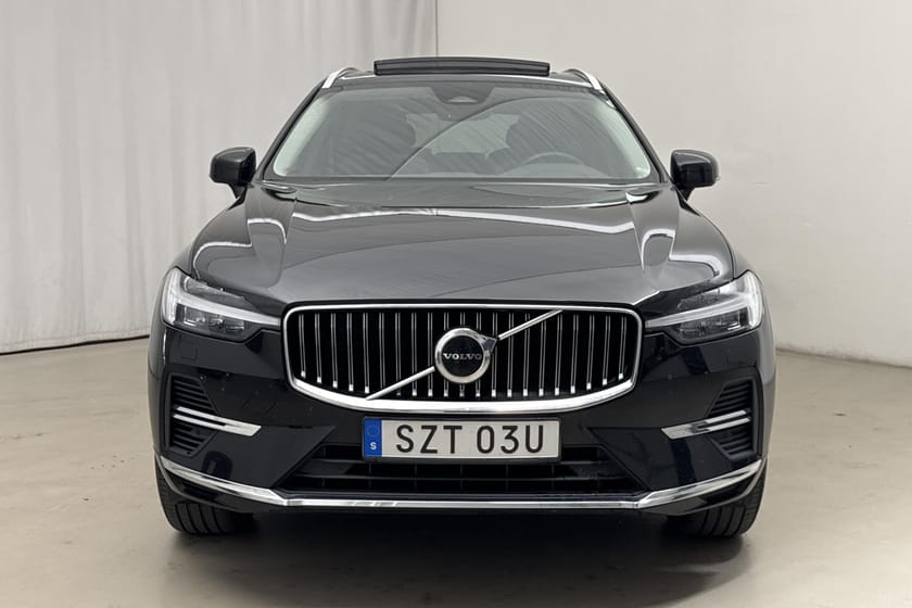 Bild 5 av Volvo XC60 T6 AWD Recharge (350hk) Core Bright Panorama