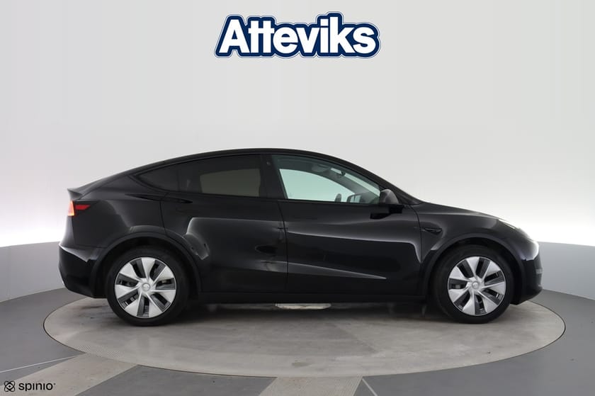 Bild 2 av Tesla Model Y Long Range AWD 514hk 360°-Kamera Pano Autopilot Vä