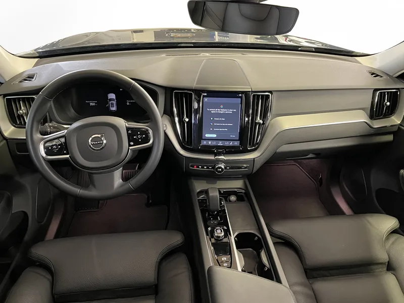Bild 13 av 20 – Volvo XC60 Recharge T6 II Plus Dark Edition.