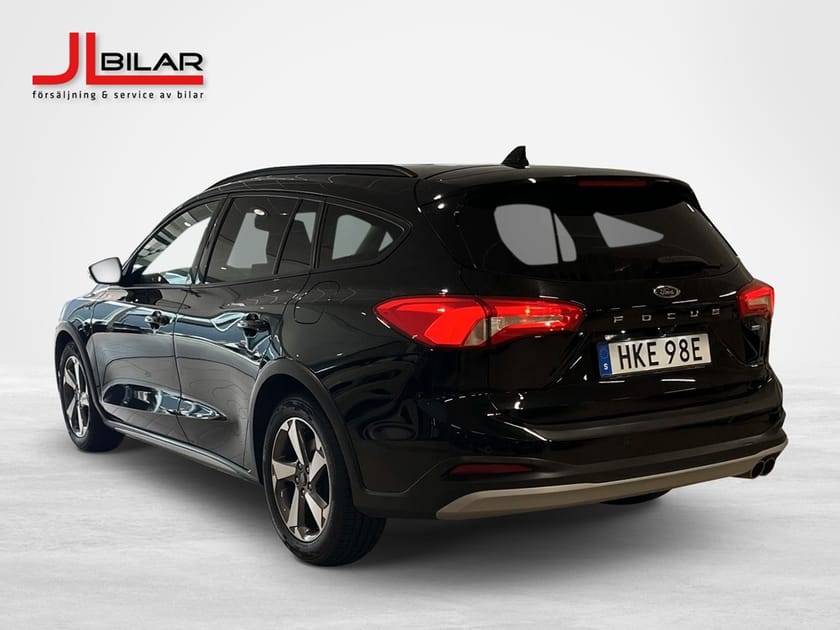 Bild 2 av Ford Focus Active Kombi EcoBoost Hybrid Manuell 125hk