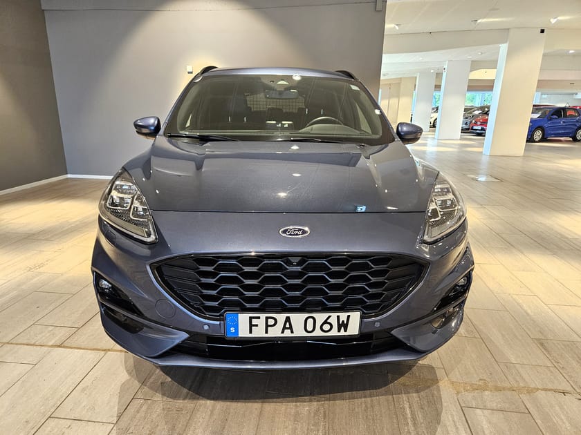 Bild 3 av Ford Kuga Plug-In Hybrid 225hk ST-Line X Business | V-hjul