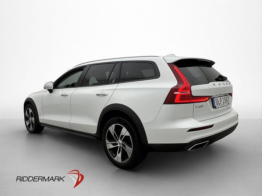 Bild 5 av Volvo V60 Cross Country B4 AWD 197hk Momentum Harman/Kardon