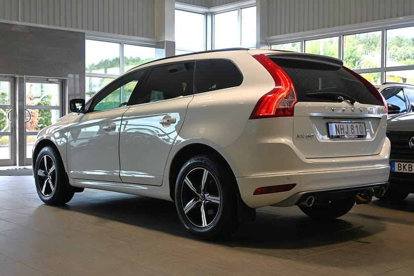 Bild 3 av Volvo XC60 D4 Aut 190hk Classic R-Design Drag