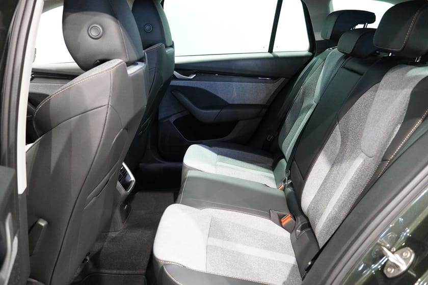 Bild 5 av Škoda Octavia Kombi COMBI SELECTION 1,5 TSI M-HEV 116 HK DSG