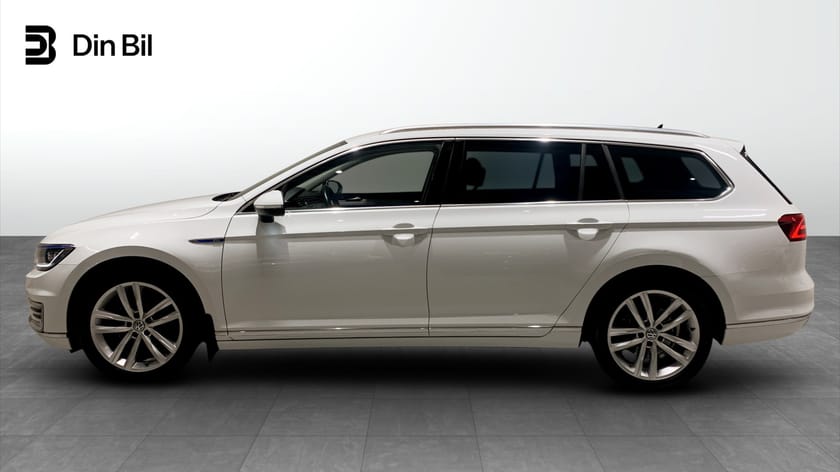 Bild 2 av Volkswagen Passat Variant GTE DSG/Drag/P-Värmare/