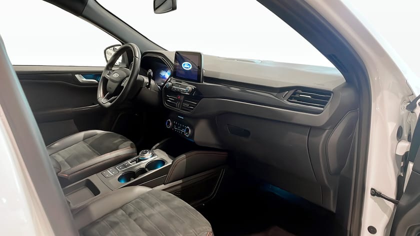 Bild 3 av Ford Kuga Plug-In Hybrid ST-Line Plug In 225hk