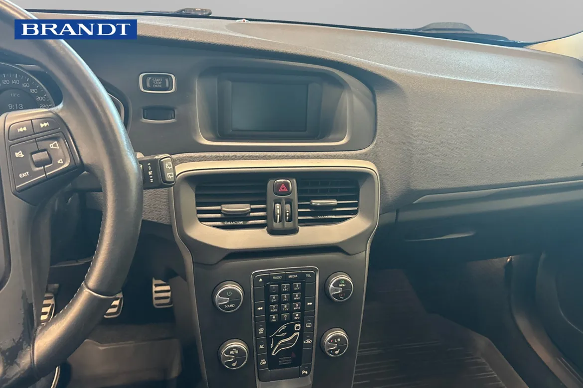 Volvo V40