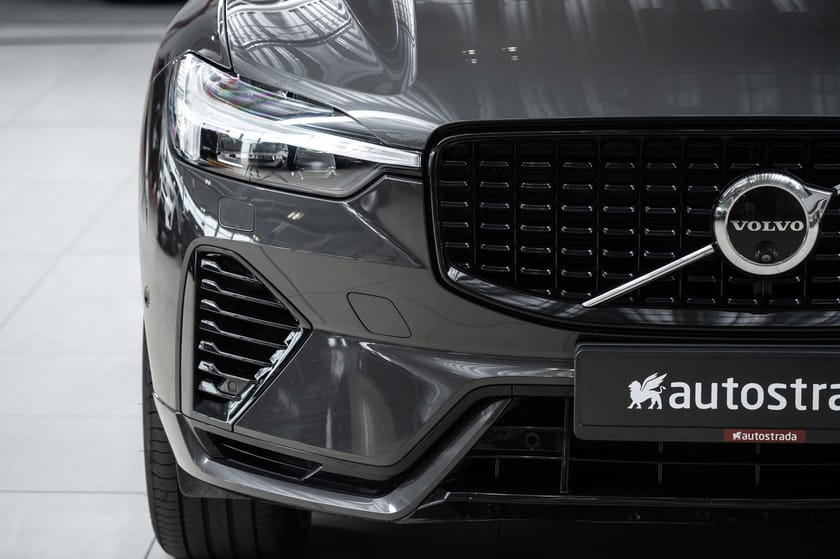 Bilde 3 av Volvo XC60 Ultra Dark | Krok | HK | Hud | 360 | Pano | 20" |