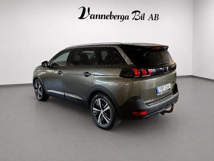 Bild 4 av Peugeot 5008 1.6 BlueHDi 120 8v EAT Allure Euro 6 7-Sits kamrem bytt