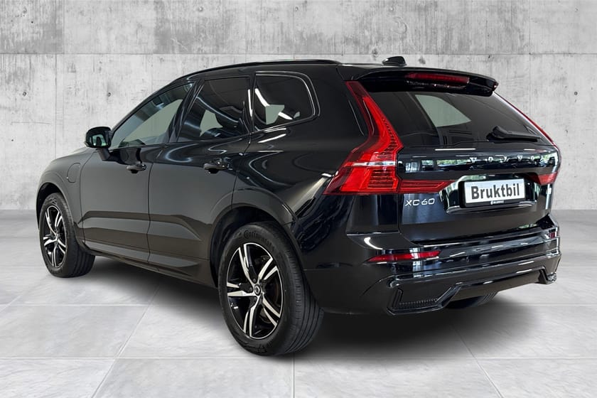 Bilde 3 av Volvo XC60 Recharge T6II R-Des/Hengerfeste/Pano/Kamera/H&K/76 km