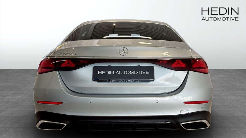 Bild 5 av Mercedes-Benz E 300 e AMG Line Burmester Dragkrok