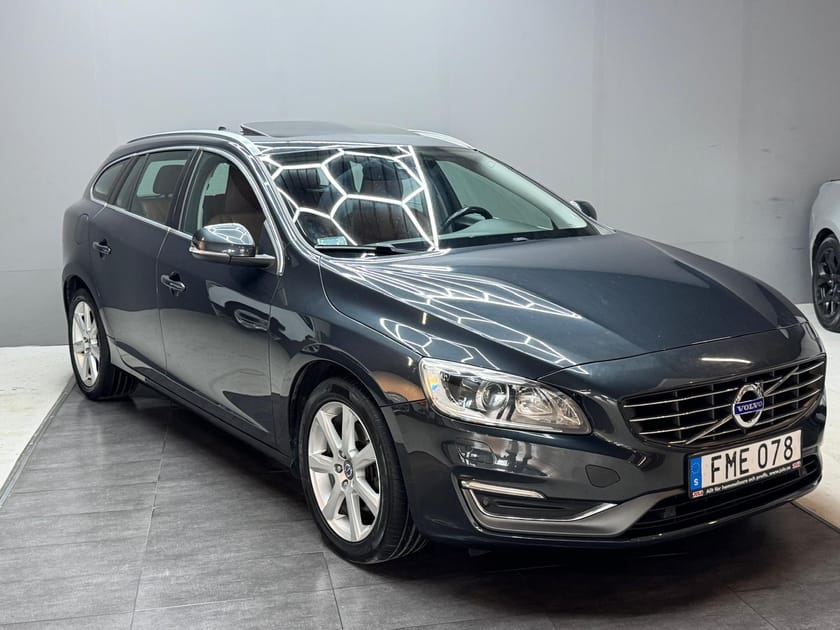 Bild 2 av Volvo V60 D4 Summum Business Edition Pro