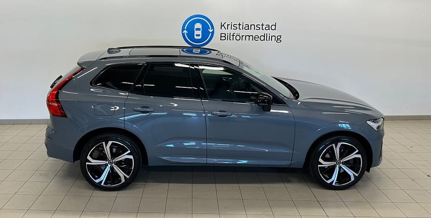 Bild 5 av Volvo XC60 B4 AWD Aut. Ultimate Dark Panorama,Head-Up,Drag,