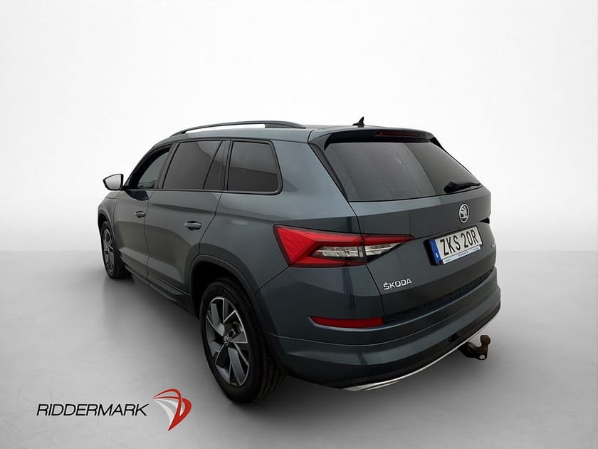 Bild 5 av Škoda Kodiaq 7-Seater Skoda 2.0 TDI 4X4 Sportline 7 Sits Värmare Cockpit