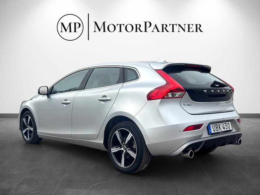 Bild 5 av Volvo V40 D3 Geartronic R-Design VoC P-sensorer Euro 6