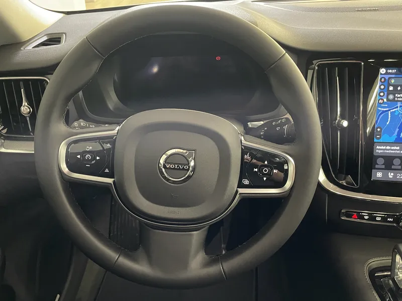 Bild 12 av 12 – Volvo V60 T6 Plus Dark Nordic Edition Plus Nordic Edition