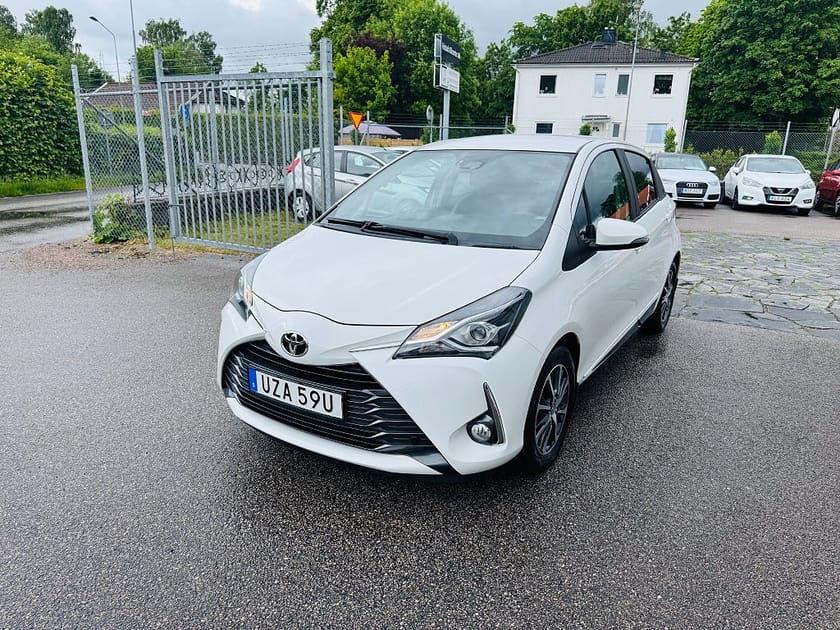 Bild 2 av Toyota Yaris 1.5 VVT-i 111HK Y20 5-D / DRAG / VÄRMARE