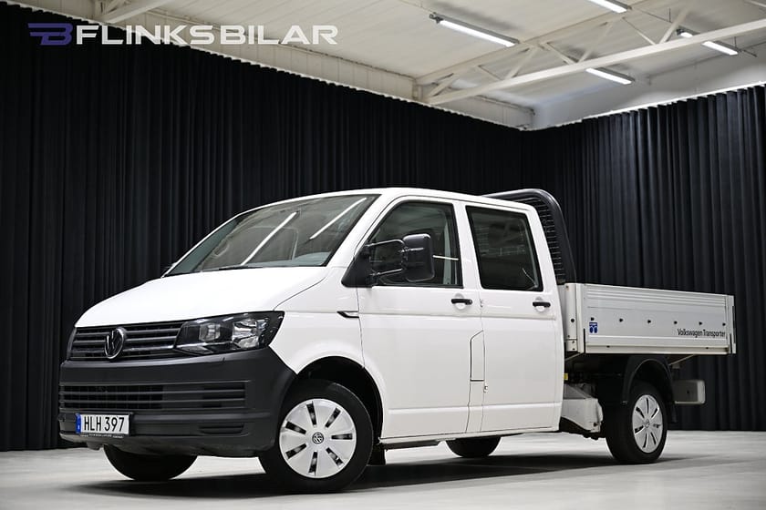 Bild 4 av Volkswagen Transporter Chassi Dubbelhytt 2.0 TDI 102HK Dubbelhytt|5-Sits|Flak|Tippflak|Tipp|Moms